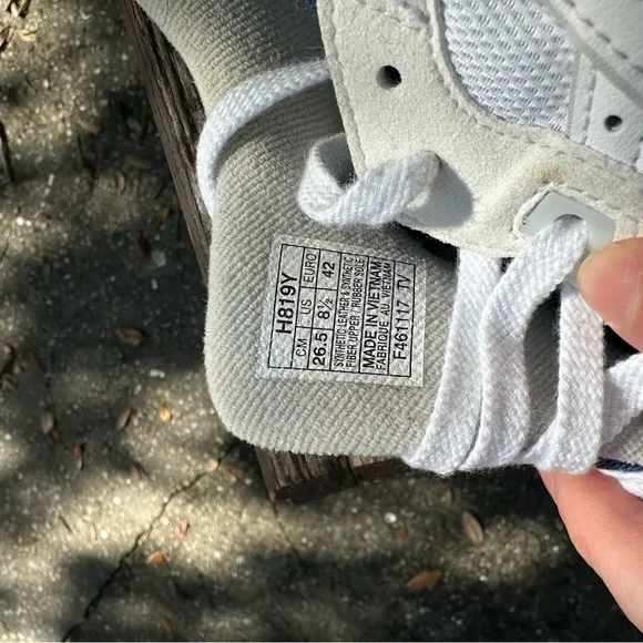 ASICS Gel Lyte III White, Orange, & Blue Sneakers - Picture 4 of 6